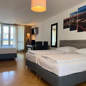 Opera Hotel