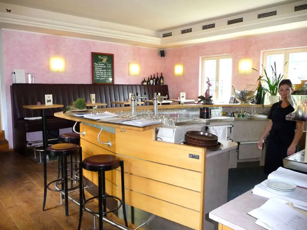 Hotel Gut Wistorfs Köln 3*,